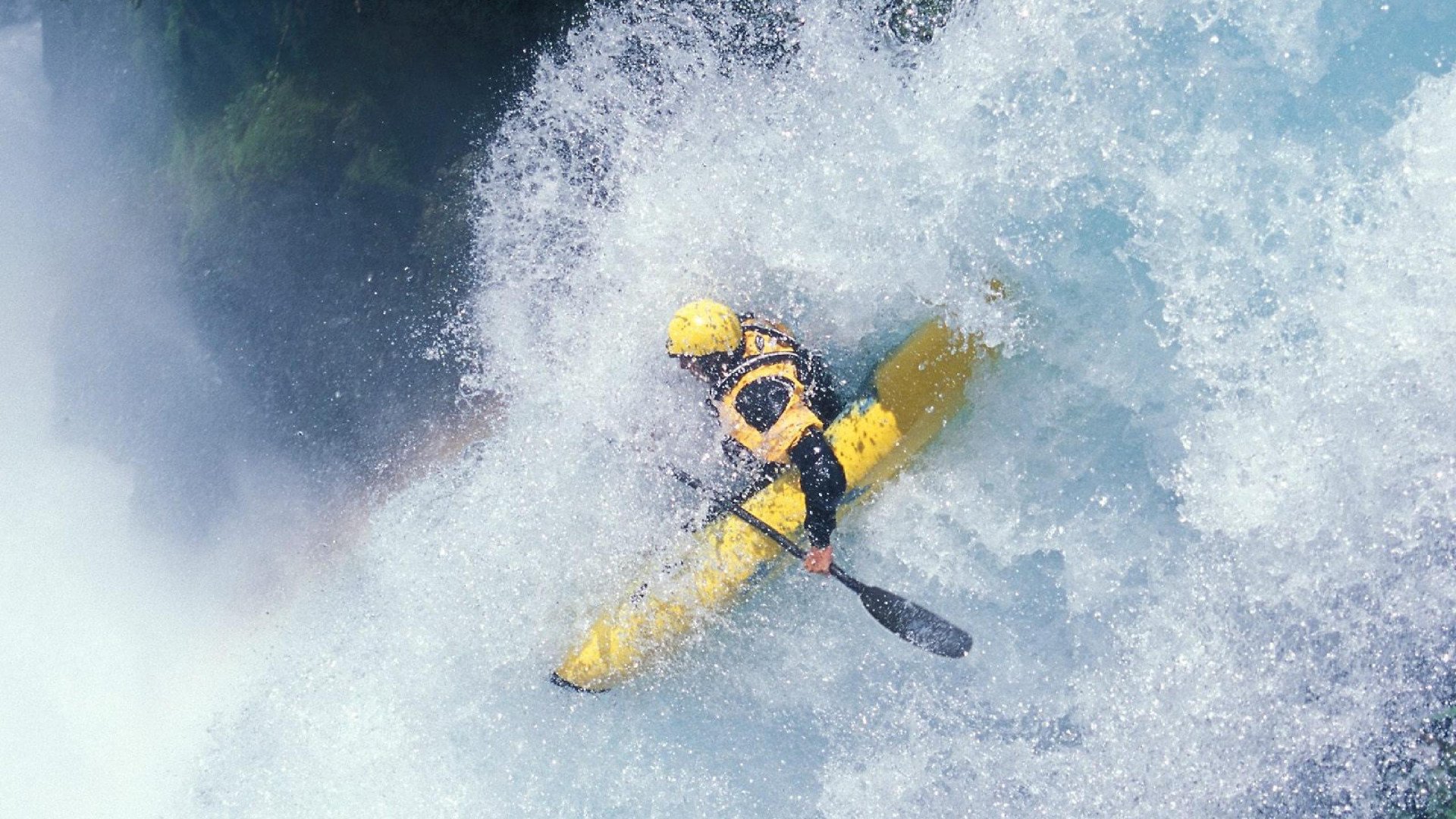 西班牙青年队在欧洲赛场表现出色，值得期待